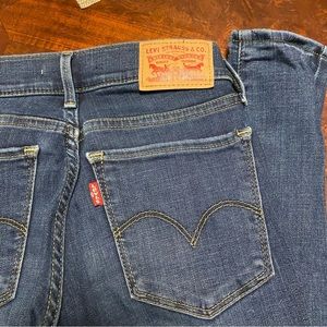 LEVI’s 710 Super Skinny jean in faded denim